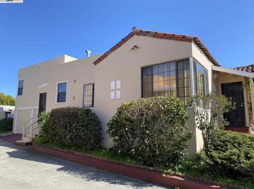 734 Beatie St, Oakland, CA 94606-2179