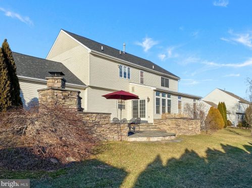 1583 Candace Ln, Yardley PA 19067-4484 exterior