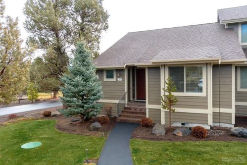 702 Sage Country Ct, Eagle Crest, OR 97756-5015