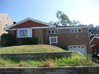 1817 Warriors Rd, Pittsburgh, PA 15205-3903
