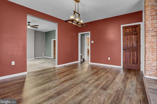 458 Highland St, Harrisburg PA 17113-1536 exterior