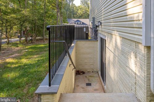 1000 Eastover Pkwy, Locust Grove VA  22508-5170 exterior