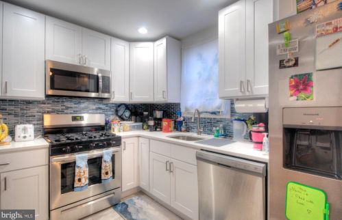 226 Mansion Ave, West Deptford NJ  08086-2544 exterior