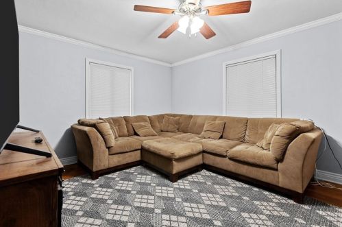 1034 Brierly Ln, Pittsburgh PA  15122-1346 exterior