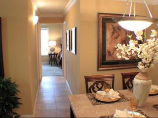 100 Old Village Way, Oldsmar FL  34677-5034 exterior