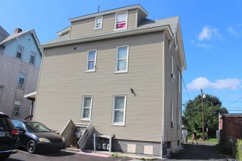 455 Stanley St, New Britain CT  06051-3258 exterior