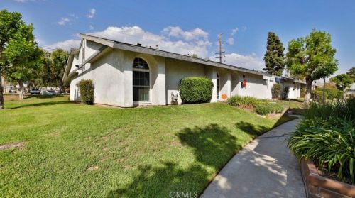 1366 8th St, Upland, CA 91786-7028