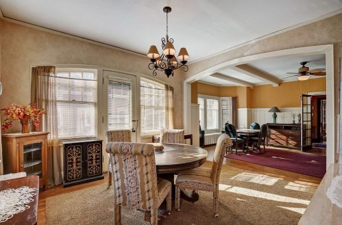 2540 Lk Dr, Milwaukee WI 53211-3808 exterior