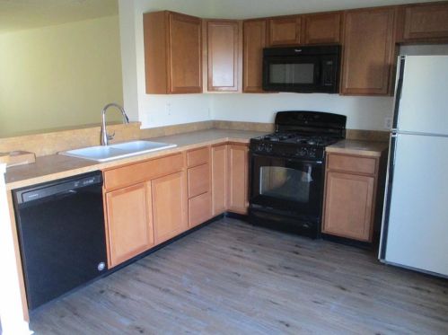 1511 Artisan Ct, Breinigsville PA  18031-1583 exterior