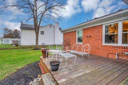 561 Vernon Heights Blvd, Marion OH  43302-5343 exterior