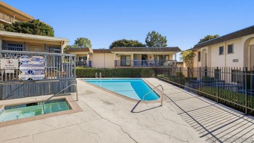 2372 Caringa Way, Carlsbad CA  92009-6323 exterior
