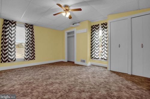 458 Highland St, Harrisburg PA 17113-1536 exterior