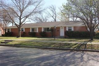 302 Denton St, Whitesboro, TX 76240-4015