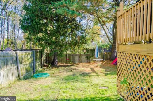 1921 Pleasantview Ave, Boothwyn, PA 19061-4044