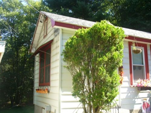 722 Old Route 17, Monticello NY  12701-7019 exterior