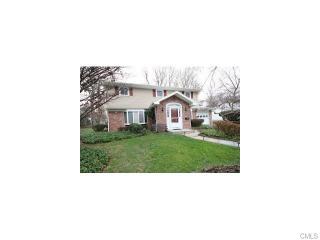 41 Stanwick Pl, Stamford, CT 06905-3525