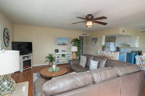 1776 Los Lagos Dr, Lake Havasu City AZ  86403-6623 exterior