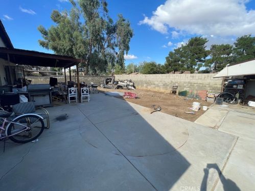 44618 Fenhold St, Lancaster, CA 93535-3419