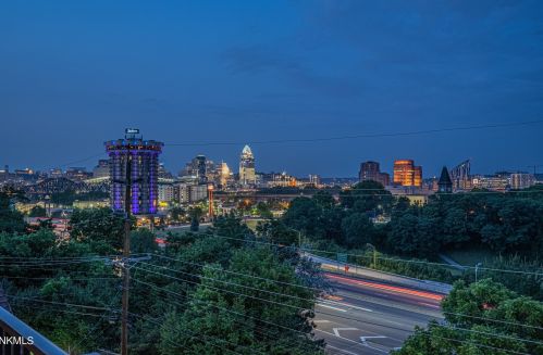 657 Crescent Ave, Covington, KY 41011-1015