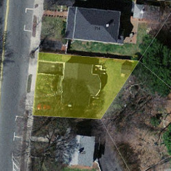 720 Walnut St, Newton MA  02459-1418 aerial view