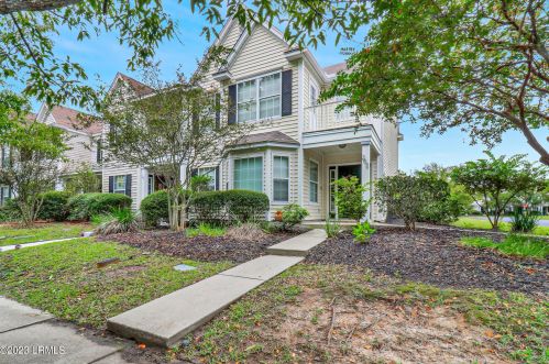 202 College Ln, Bluffton, SC 29909-4654