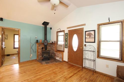 568 Grove St, Fond Du Lac, WI 54935-4726