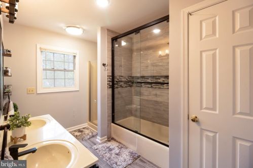 608 Halleck St, Fredericksburg VA  22407-8627 exterior