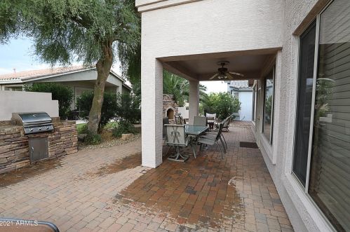 4300 Walnut Rd, Gilbert AZ  85298-8622 exterior
