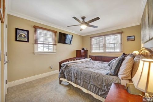94 Yawpo Ave, Oakland NJ  07436-2718 exterior