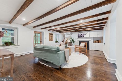 171 Crawford Rd, Downingtown, PA 19335-1240