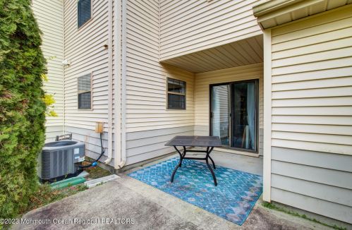 1300 Dahlia Ct, Jackson Twp NJ  08527-4131 exterior