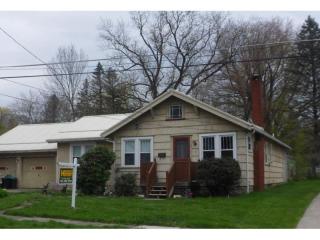 19 Ridge Ave, Greenville, PA 16125-1923