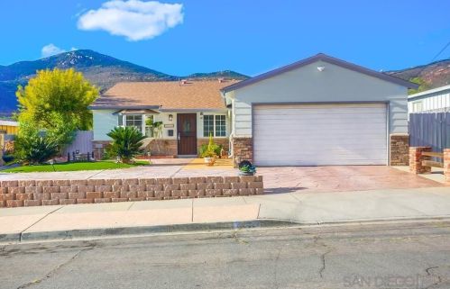 6932 Renkrib Ave, San Diego, CA 92119-1310