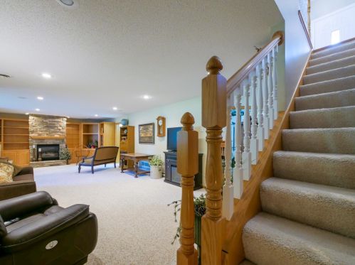 315 Country Club Rd, Melrose MN  56352-1516 exterior