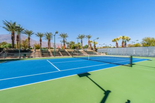 81326 Golden Barrel Way, La Quinta CA  92253-9325 exterior