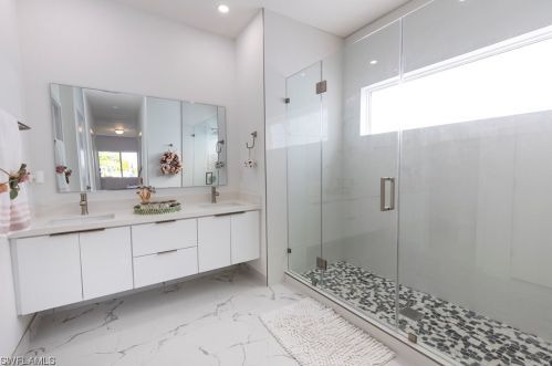 1457 16 St, Cape Coral FL  33990-6717 exterior