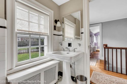 741 Roseld Ave, Tinton Falls NJ  07712-4149 exterior