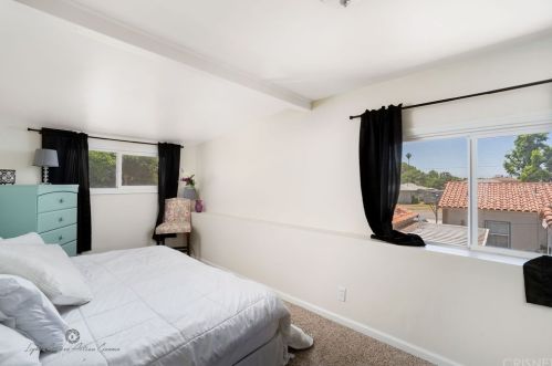 326 H St, Bakersfield CA 93304-7122 exterior