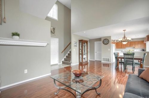 25 Mclaughlin Way, Washingtonville NY  10992-1151 exterior