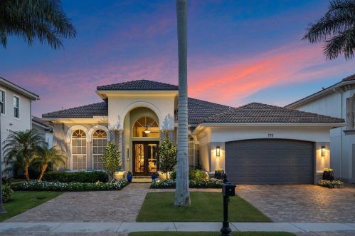 732 Cote Azur Dr, West Palm Beach, FL 33410-1499