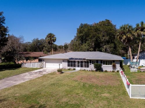 779 Hollywood Cir, Crystal River, FL 34429-2643