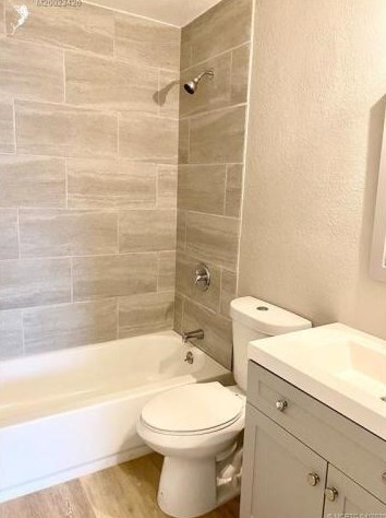 656 Veronica Ave, Fort Pierce FL  34953-6375 exterior