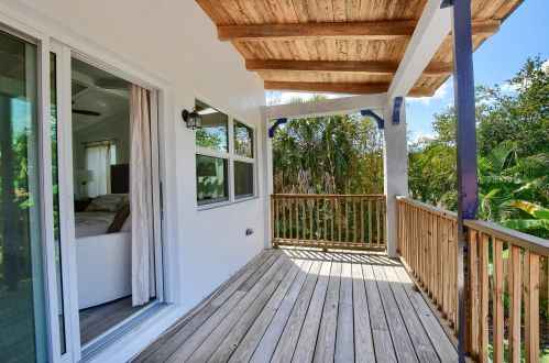 1206 9th Ave, Delray Beach FL  33483-5939 exterior
