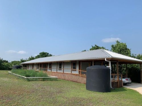 3690 Fm 967, Creedmoor, TX 78610-9399