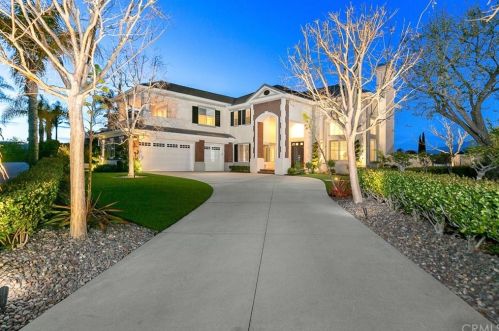 1 Rue Cezanne, Trabuco Canyon, CA 92679-8505