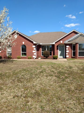 1800 Appaloosa Dr, Greenwood, AR 72936-4973