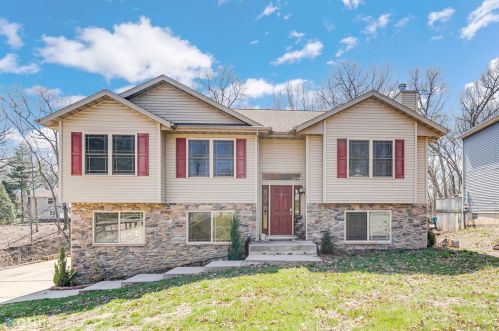 4279 Harbor Park, Crown Point, IN 46307-8965