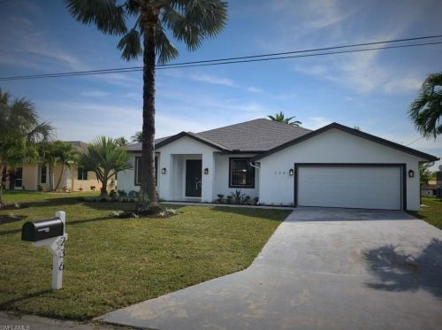 236 29th St, Cape Coral, FL 33904-3418