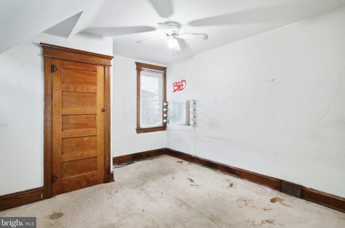 728 Woodlynne Ave, Camden NJ  08107-2309 exterior