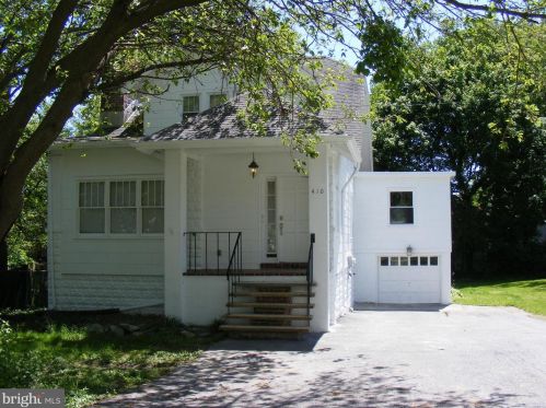 410 Lighthouse Rd, Wilmington, DE 19809-3047